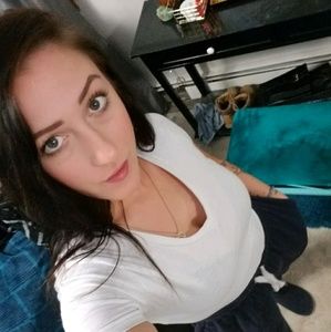 Meet your Posher, Billie